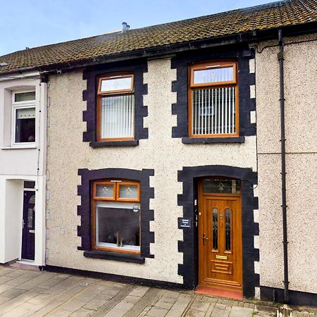 Very Special Home In Rhondda Valley Herbert House By Staystaycations Treorky المظهر الخارجي الصورة