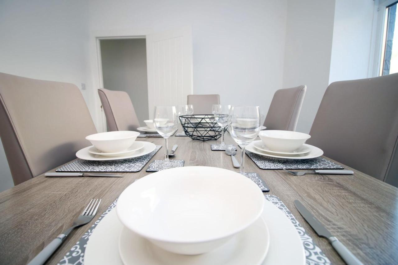 Very Special Home In Rhondda Valley Herbert House By Staystaycations Treorky المظهر الخارجي الصورة