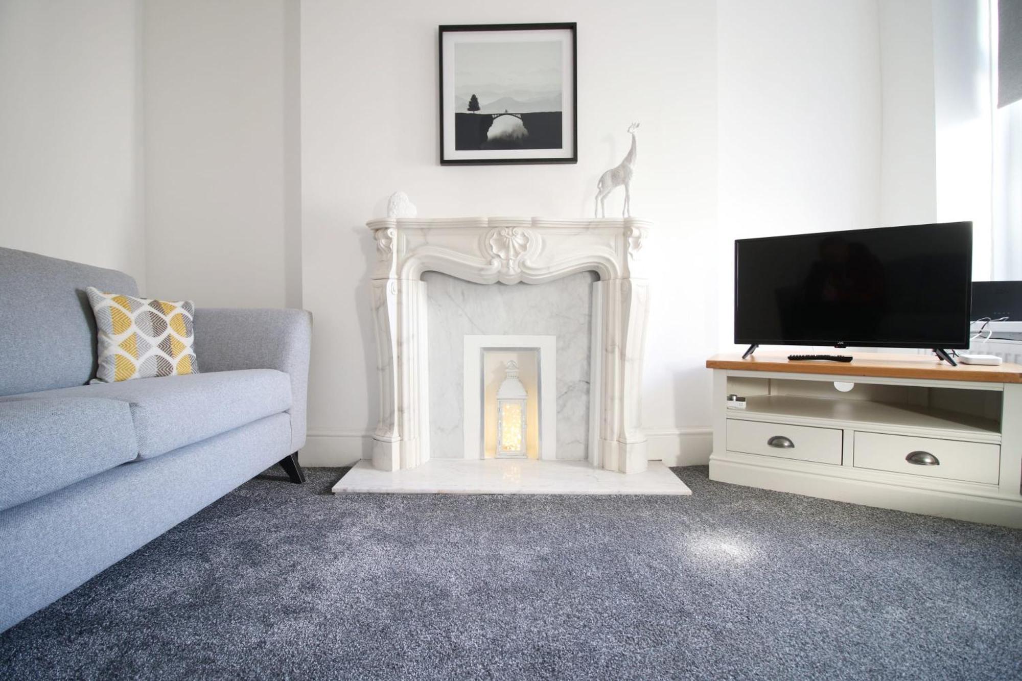 Very Special Home In Rhondda Valley Herbert House By Staystaycations Treorky المظهر الخارجي الصورة